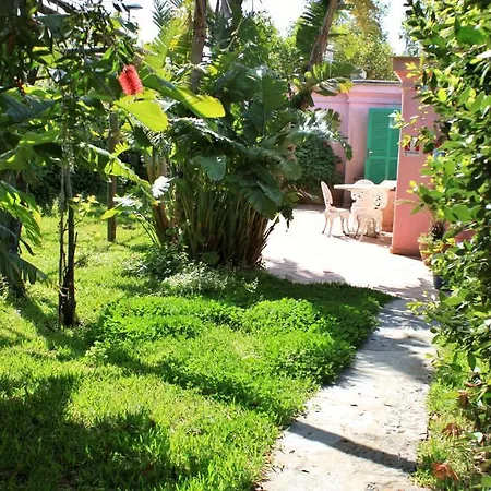 Casa Seralba 3*