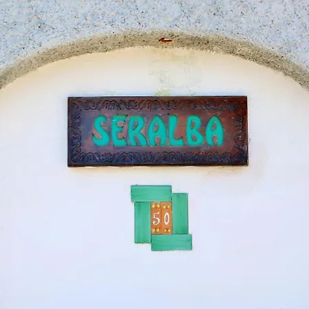 Casa Seralba Bed & Breakfast 3*