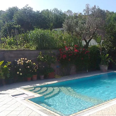 Casa Seralba 3*
