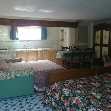 Casa Seralba Panzió Forio di Ischia