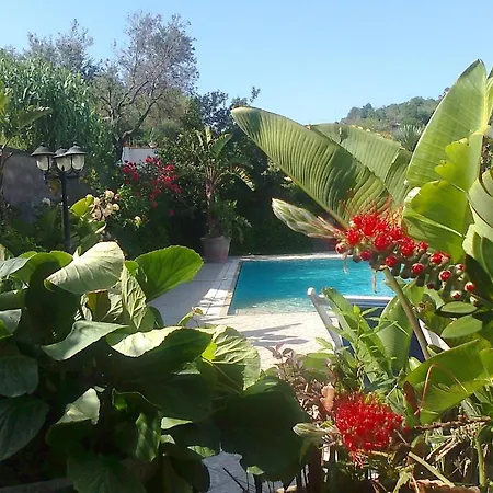 Casa Seralba Bed & Breakfast